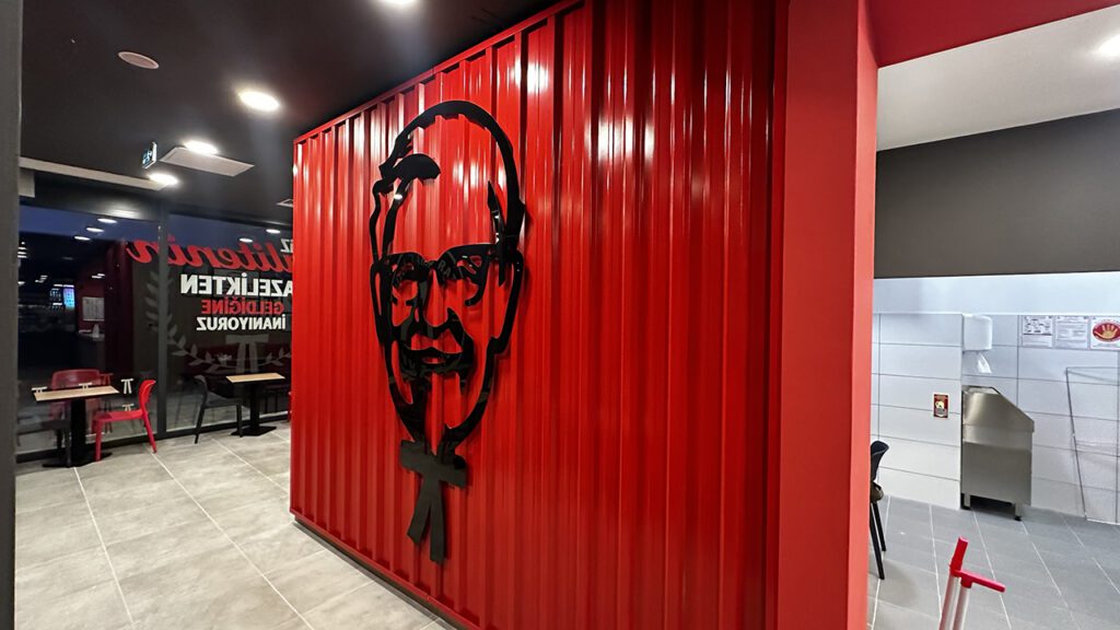 Bostancı Restorant kfc iç mekan görsel uygulama